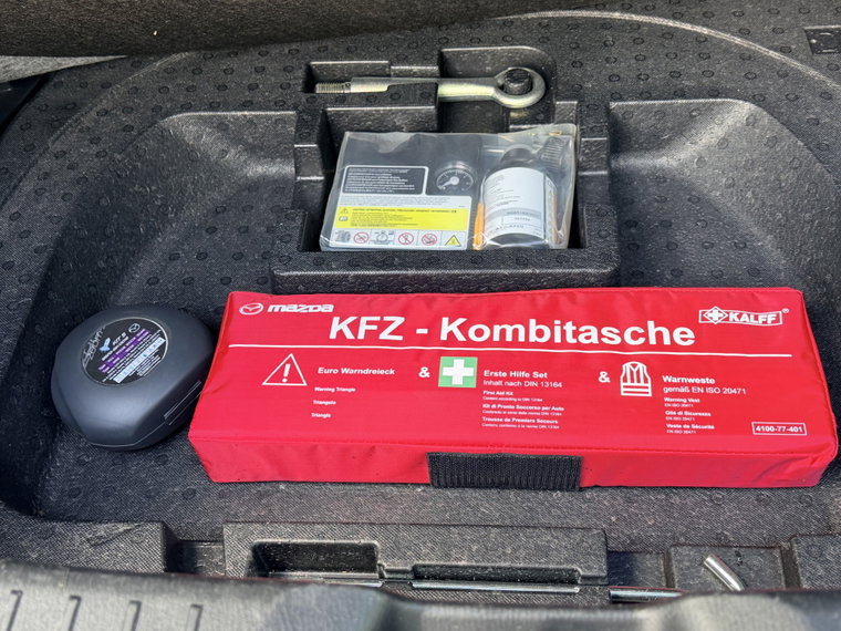 Vehicle Image 37