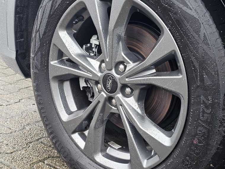 Vehicle Image 36