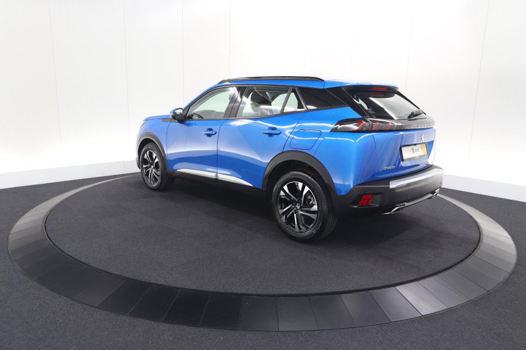 Vehicle Image 21