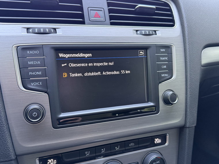 Vehicle Image 27