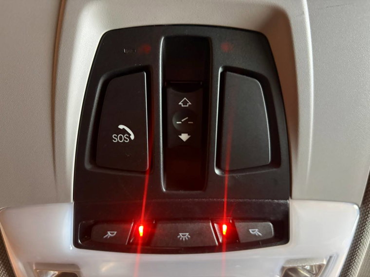 Vehicle Image 24