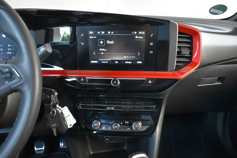 Vehicle Image 20