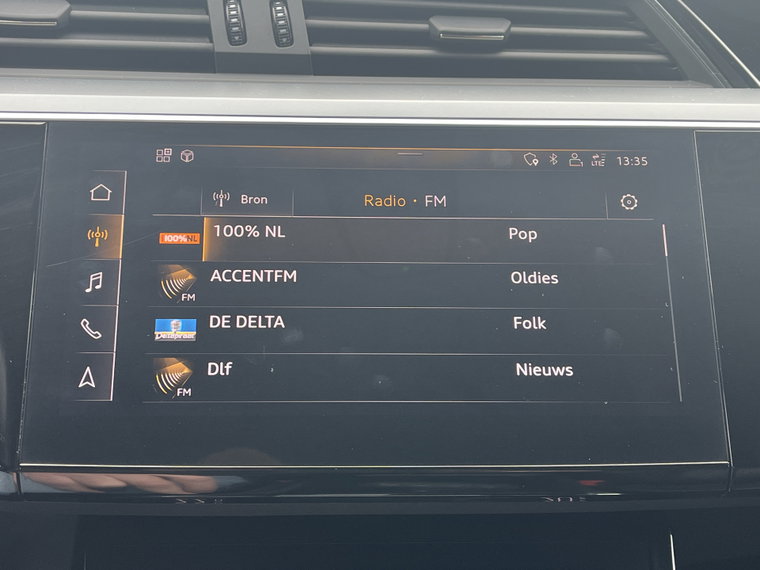 Vehicle Image 45
