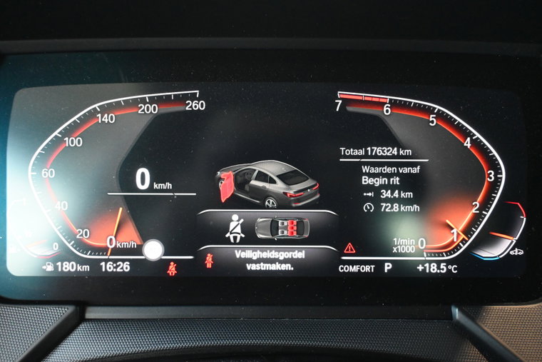 Vehicle Image 36