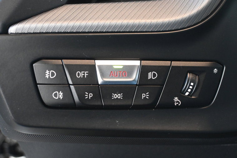 Vehicle Image 38