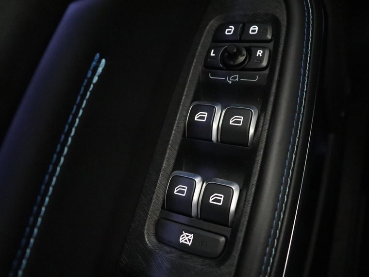 Vehicle Image 39