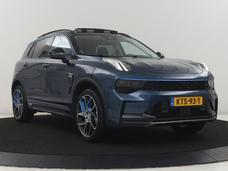 Vehicle Image 42