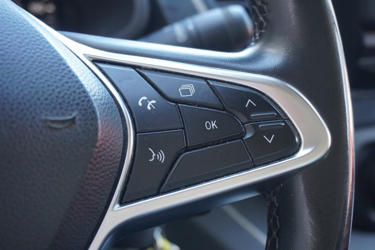 Vehicle Image 17