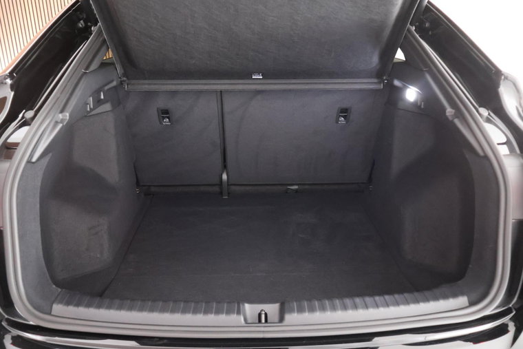 Vehicle Image 39