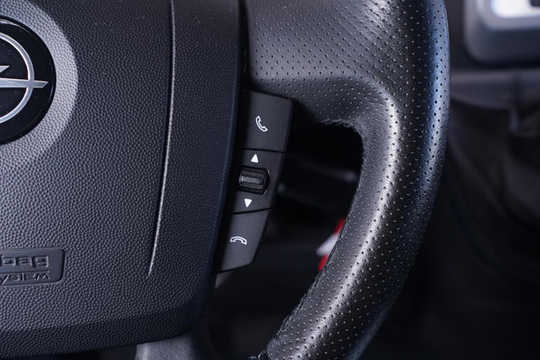 Vehicle Image 39