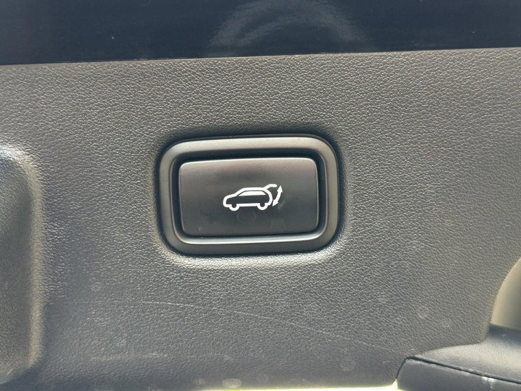 Vehicle Image 48