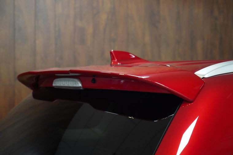 Vehicle Image 35