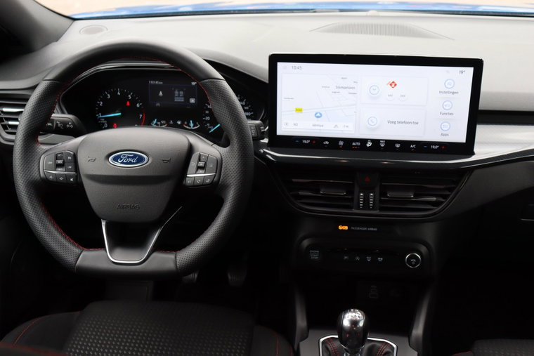 Vehicle Image 15