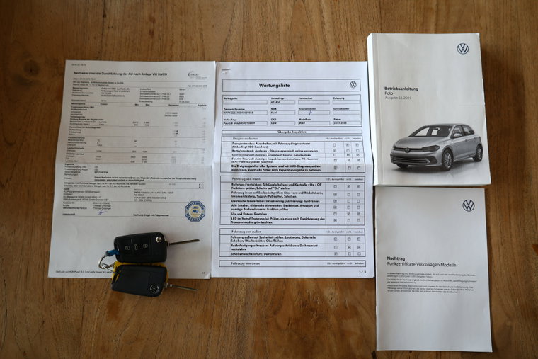 Vehicle Image 30