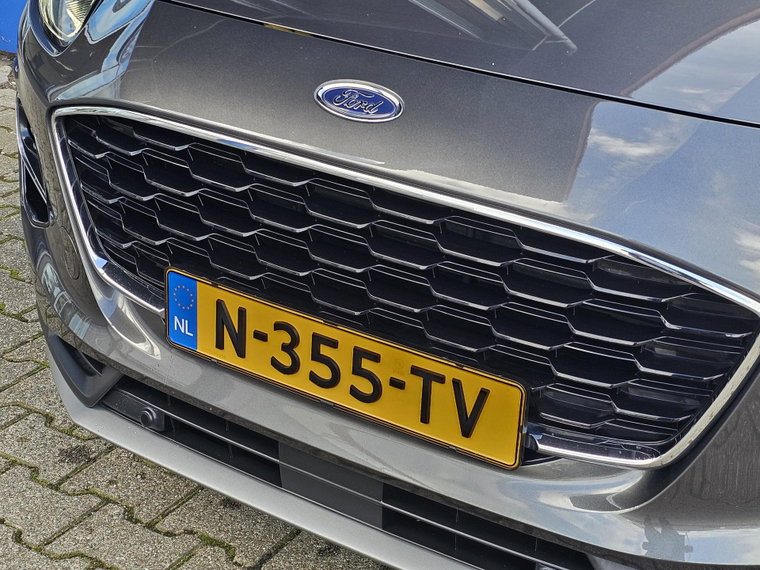 Vehicle Image 33