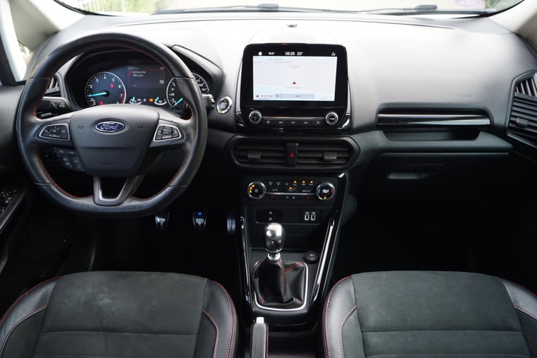 Vehicle Image 35