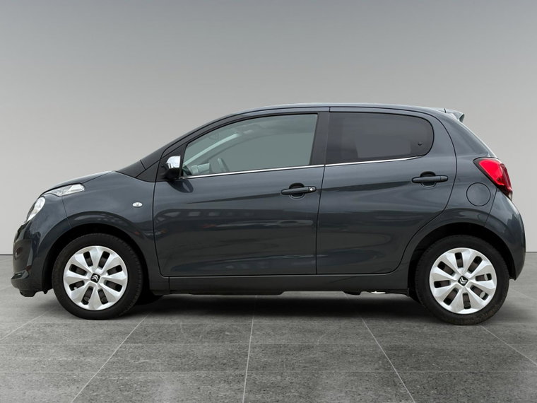 Vehicle Image 9