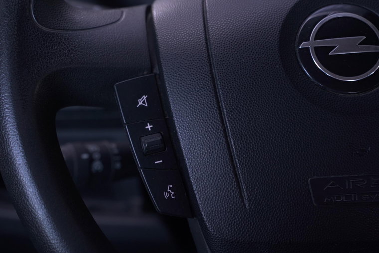 Vehicle Image 28