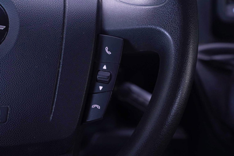 Vehicle Image 37