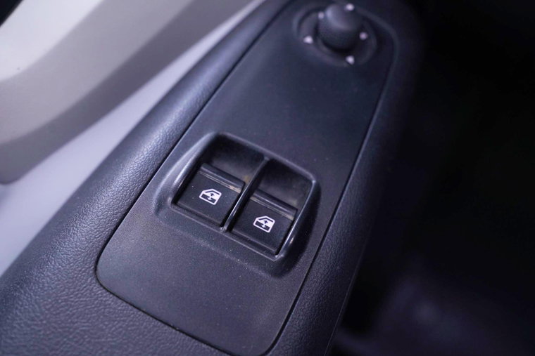 Vehicle Image 39