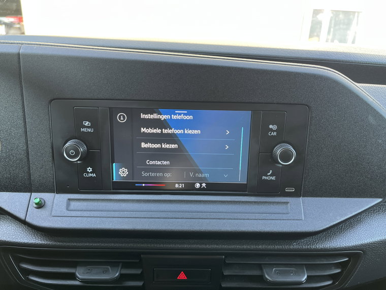 Vehicle Image 38