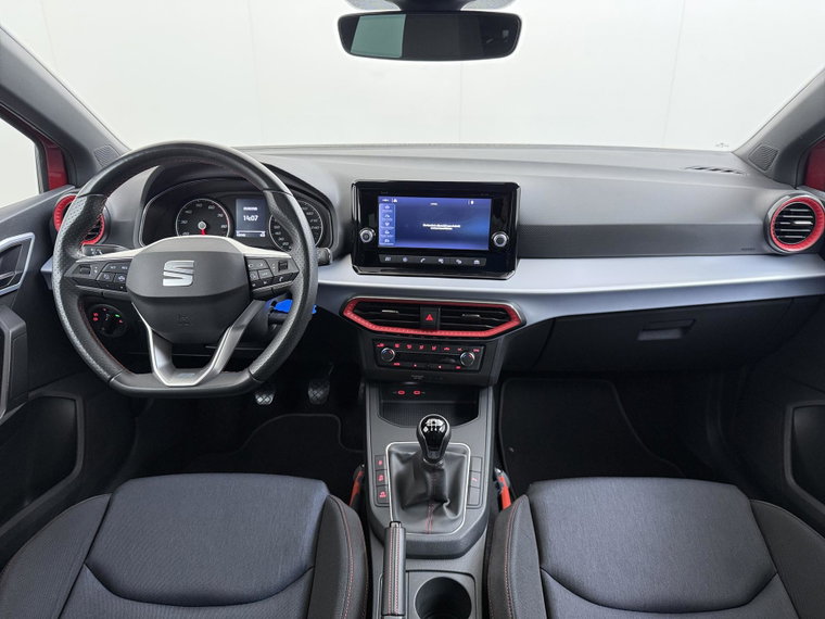 Vehicle Image 23
