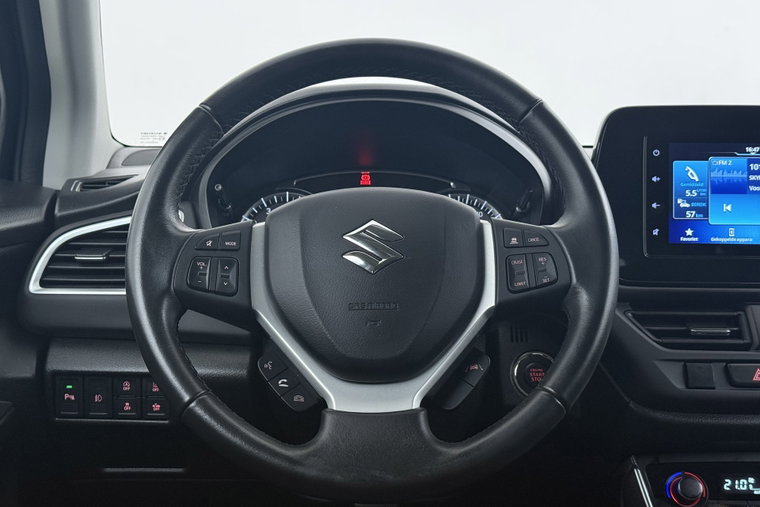 Vehicle Image 14