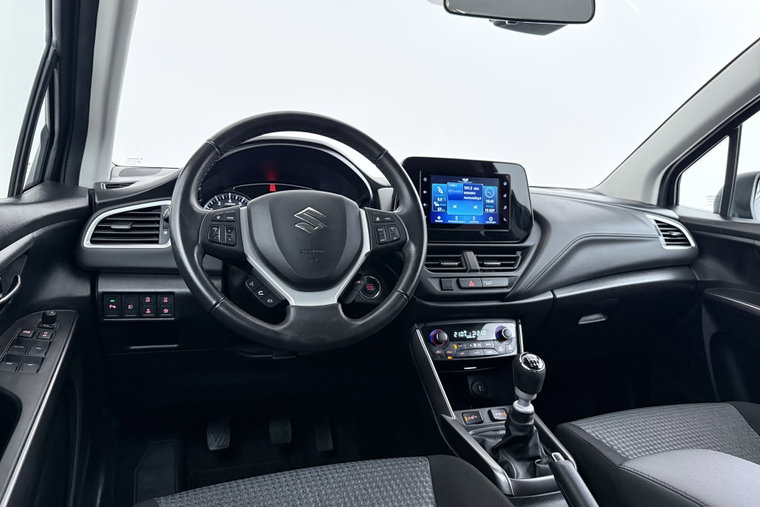 Vehicle Image 15