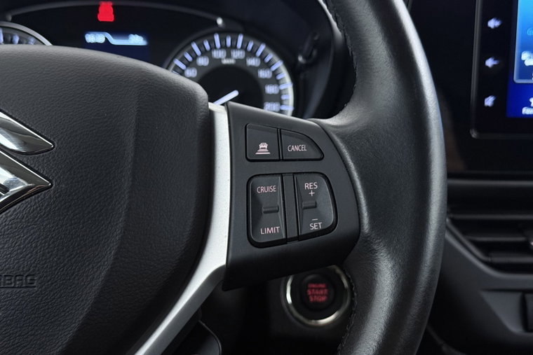 Vehicle Image 23