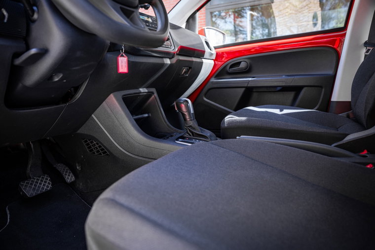 Vehicle Image 13