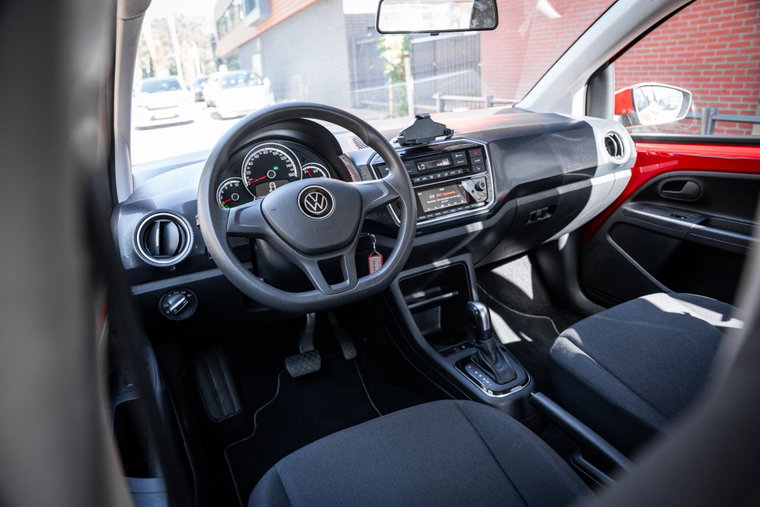 Vehicle Image 10