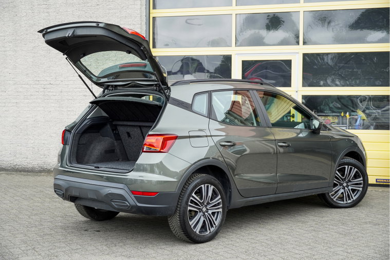 Vehicle Image 15