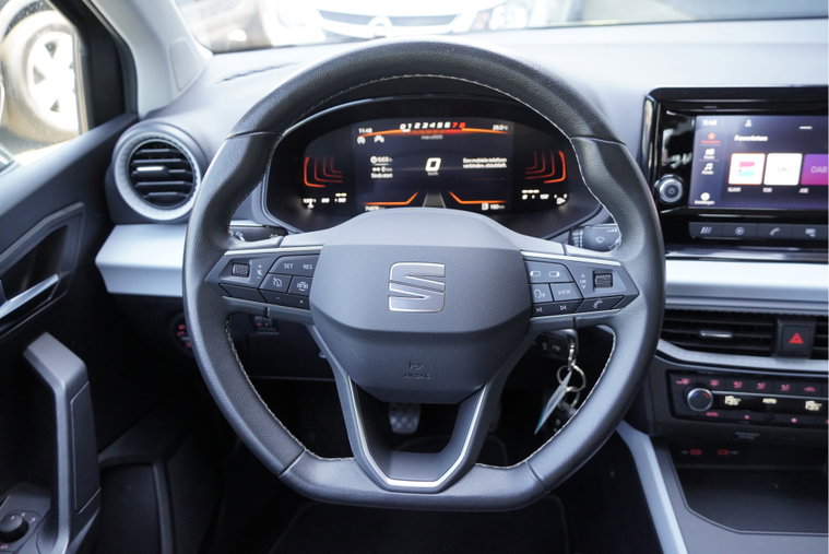 Vehicle Image 22
