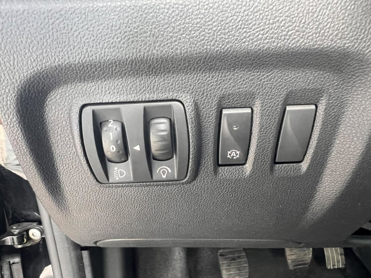 Vehicle Image 27