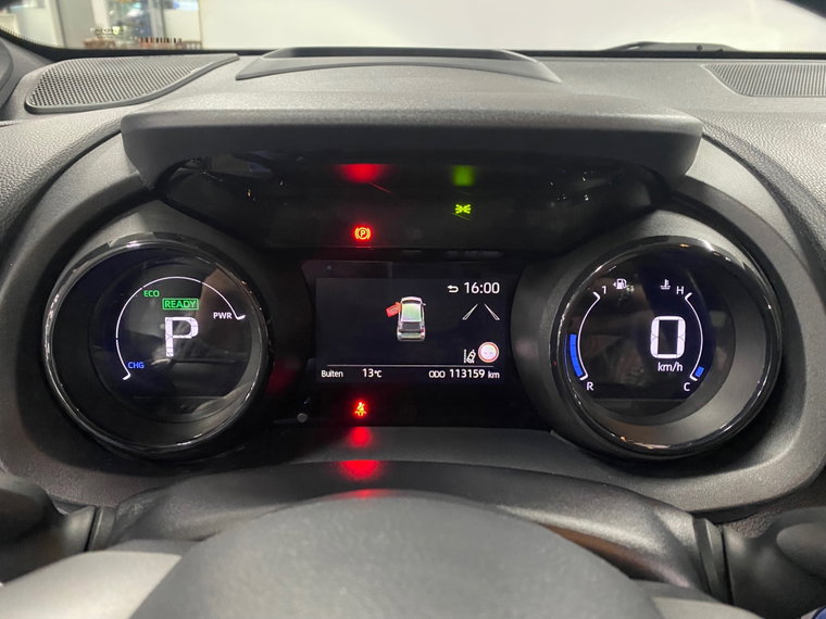 Vehicle Image 16