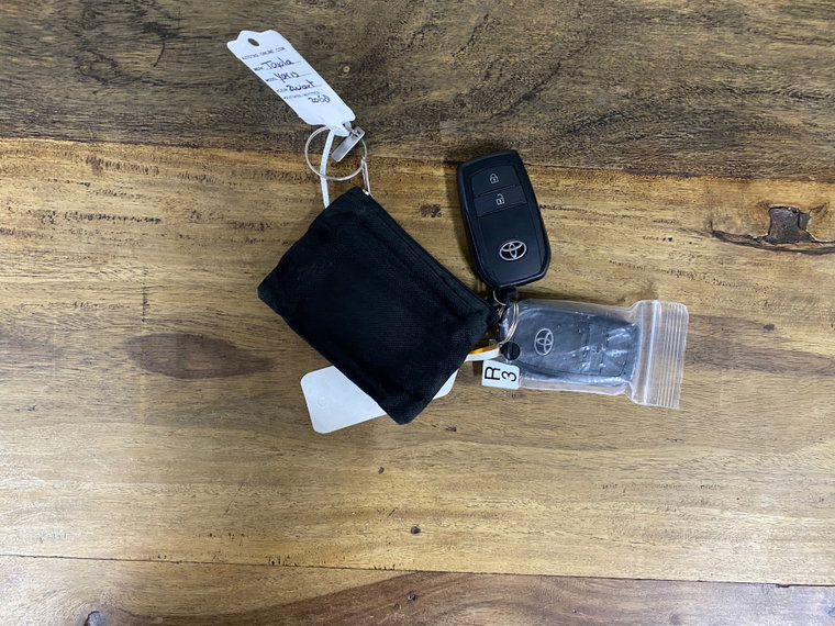 Vehicle Image 36