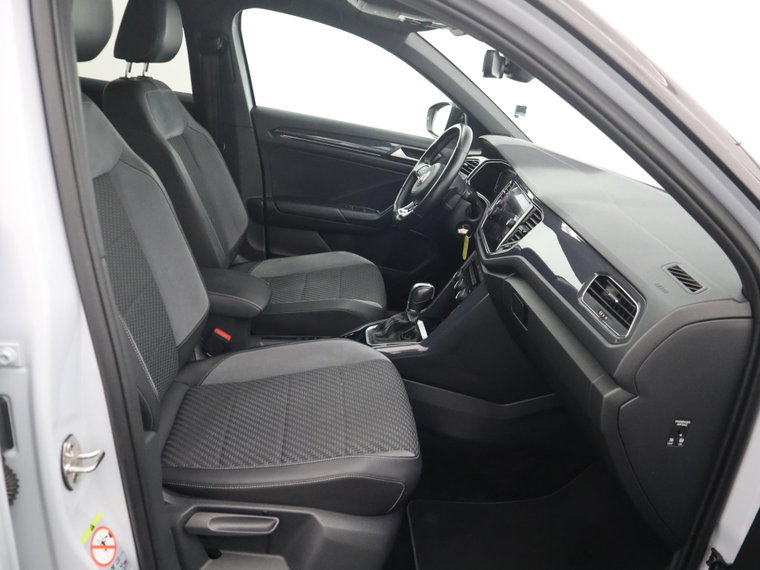 Vehicle Image 48