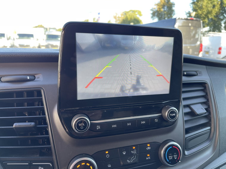 Vehicle Image 22