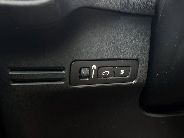 Vehicle Image 40
