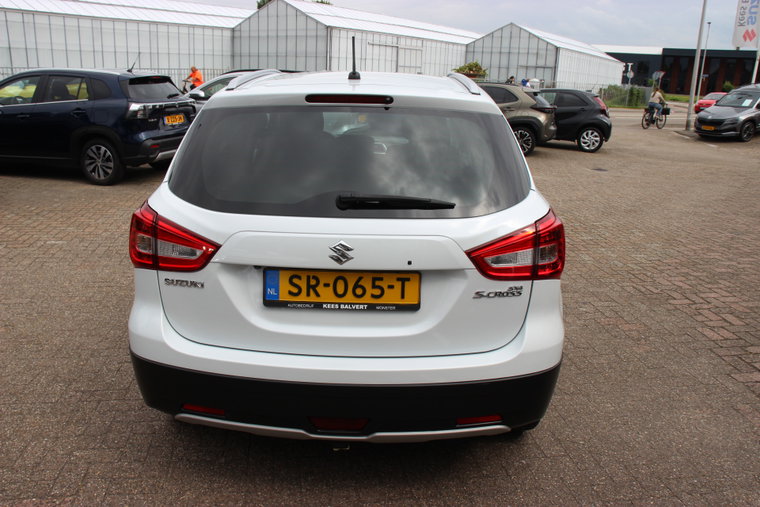 Vehicle Image 27