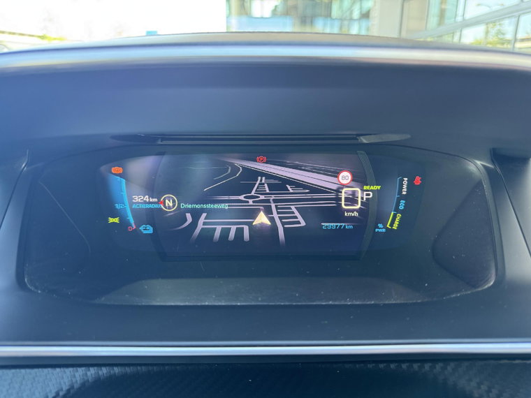 Vehicle Image 35