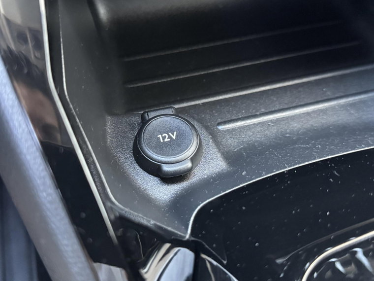 Vehicle Image 45