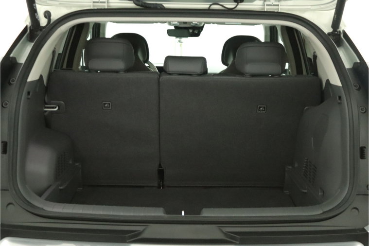 Vehicle Image 35