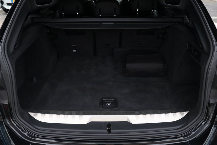 Vehicle Image 33