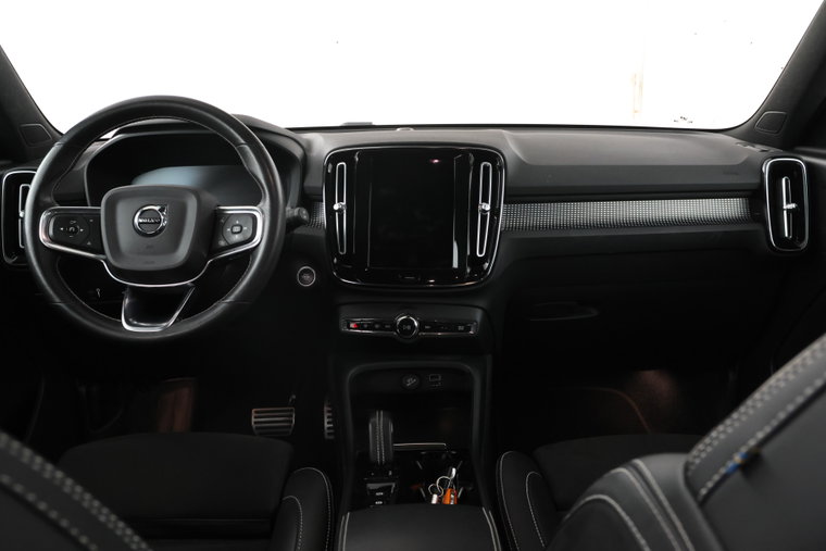 Vehicle Image 18