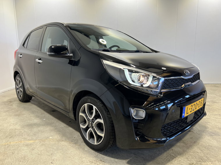 Vehicle Image 35
