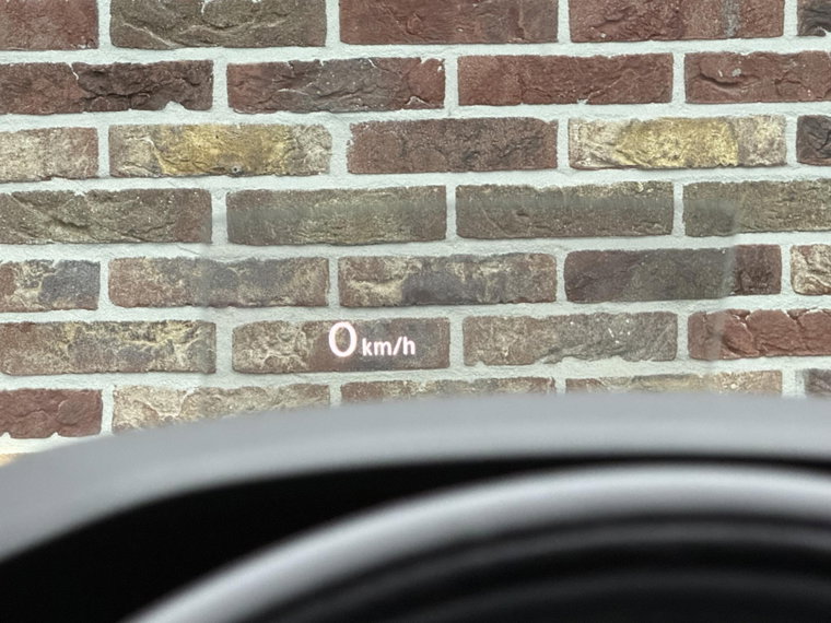 Vehicle Image 37