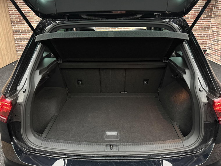 Vehicle Image 39