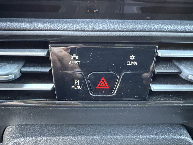 Vehicle Image 48