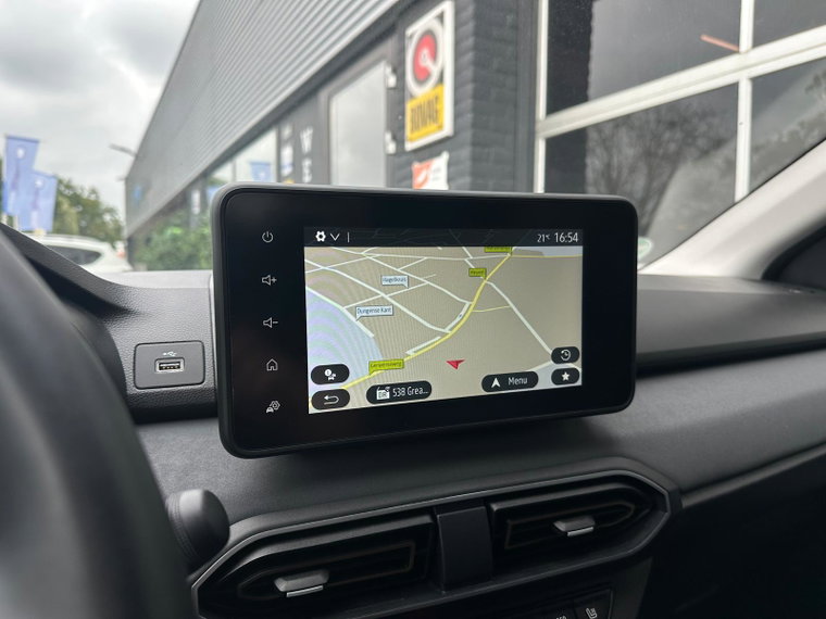 Vehicle Image 15